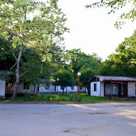 Aldeamento Turístico Paradise Bungalows Kamchia (Varna)
